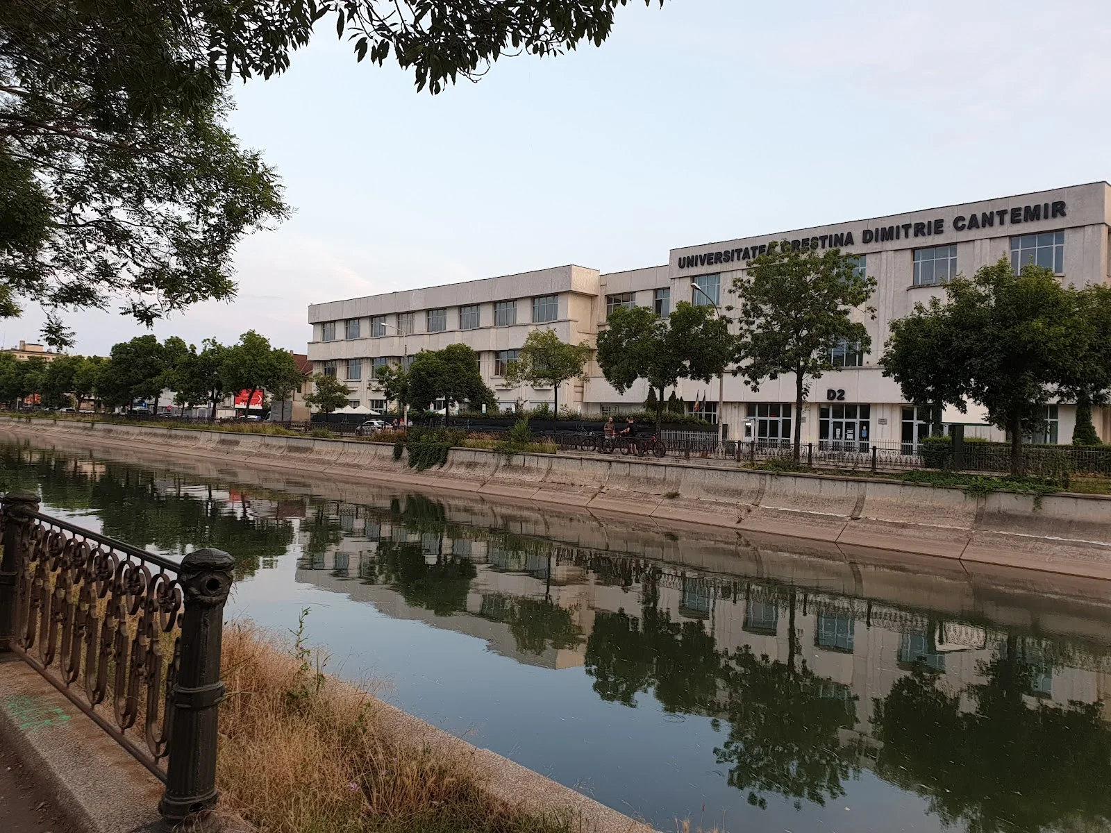 Dimitrie Cantemir Christian University